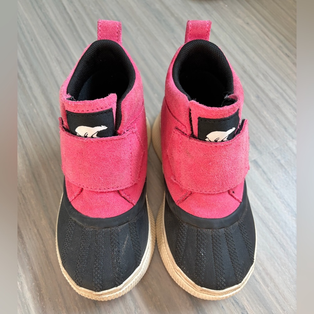 Sorel Out N About kids Winter Boots Pink Navy Suede Rubber Size 13C EU 31
